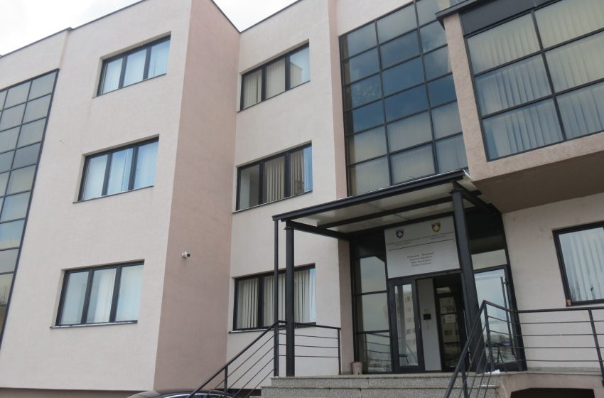  Ndalohet personi i dyshuar për kanosje ndaj gazetarëve