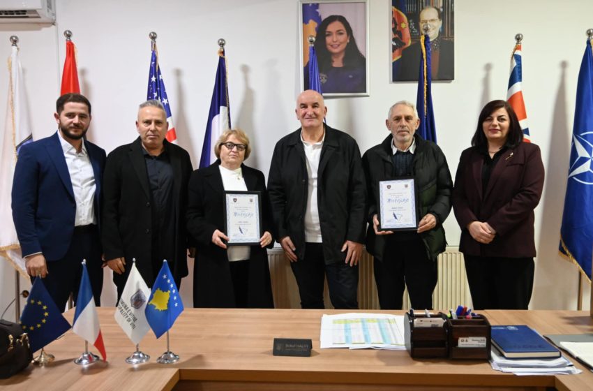  Viti: Pensionohen mësimdhënësit Ramiz Hasani dhe Adile Halimi Sahiti