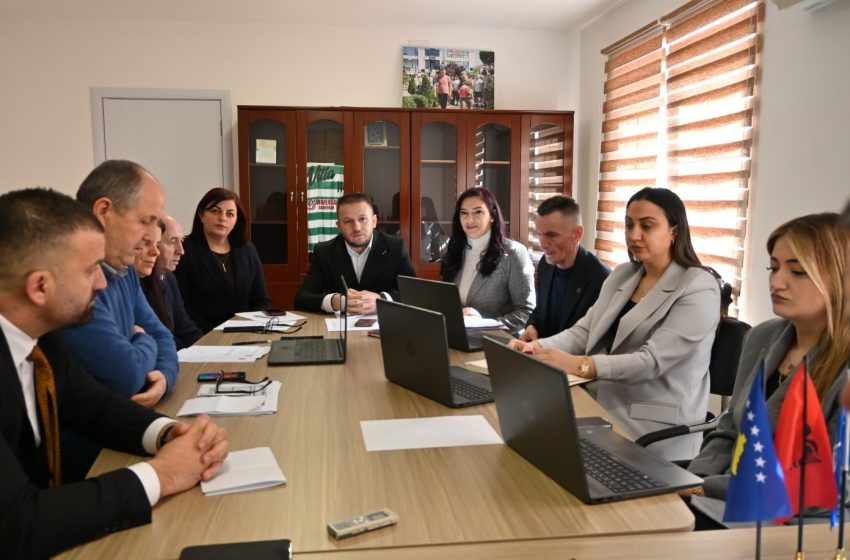  Viti – Komiteti për Politikë dhe Financa mban mbledhjen e parë