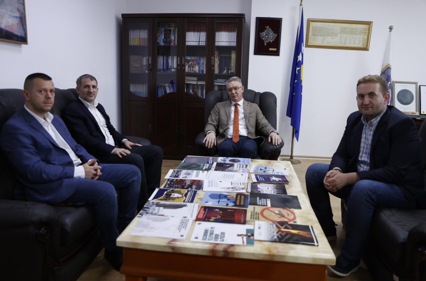  IKD dorëzon raportet e monitorimit te Kryetari i Gjykatës Themelore në Gjilan