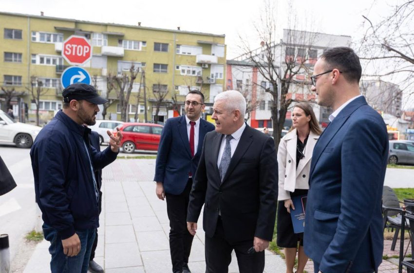  Ministri Xhelal Sveçla viziton Gjilanin, diskutohet për sigurinë dhe bashkëpunimin institucional