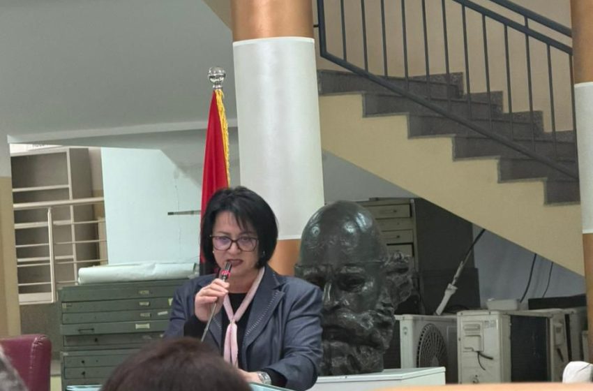  Këshilltarja komunale Malikije Ymeri Hoxha ngrit dy shqetësime serioze në Kuvendin e Komunës së Gjilanit