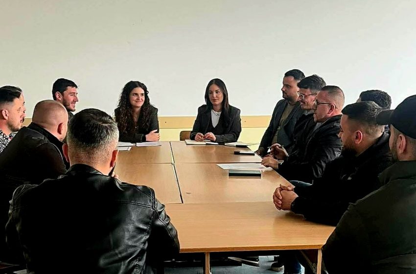  Rashiti: Prioritet mbetet ngritja e shërbimeve më efikase dhe më cilësore për qytetarët