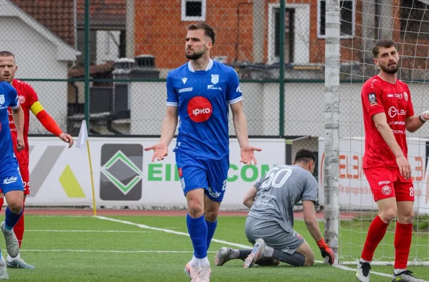  Derbi i zjarrtë i qytetit i takon liderit pas një beteje të fortë në fushë