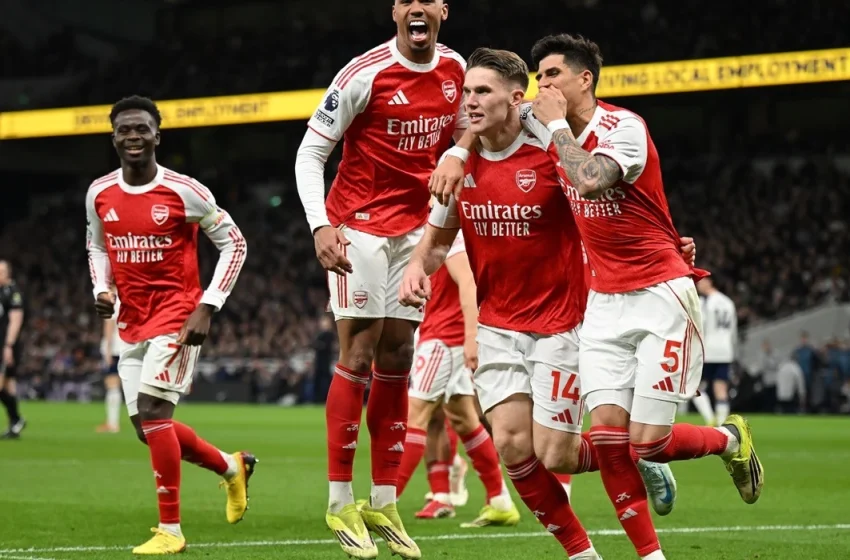  Tre gola nga rivendjet këndore, Arsenali e fiton derbin anglez ndaj Chelseas