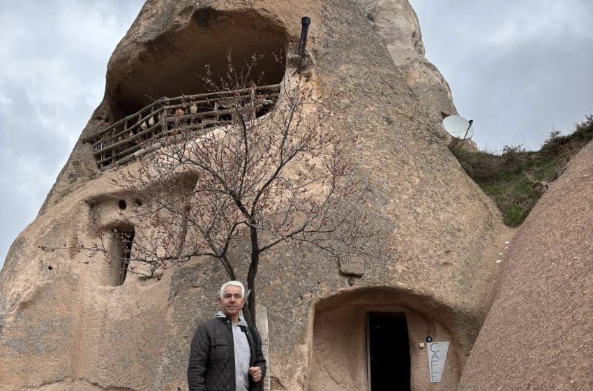  “Kapadokia që frymëzon shpirtin artistik: rrëfimi i skulptorit gjilanas Avni Behluli”