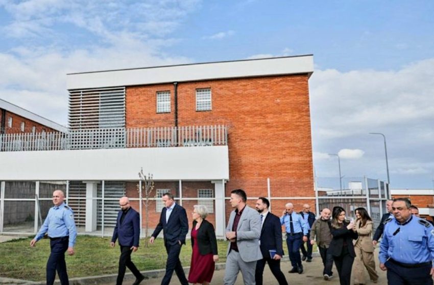  Gërvalla në Qendrën e Paraburgimit në Gjilan: Marrëveshja me Danimarkën rrit përgjegjësinë për sistemin korrektues