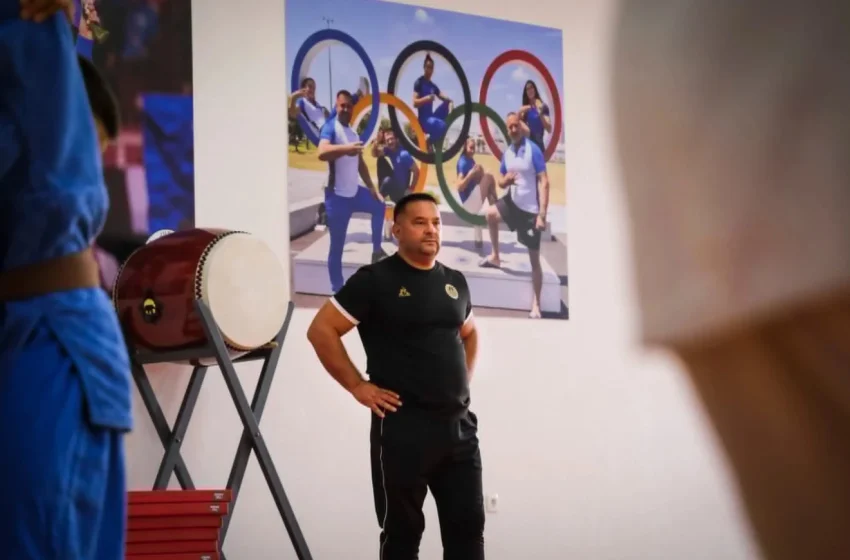  Driton Kuka nderohet me çmimin më të lartë të Akademisë Sportive të Malit të Zi