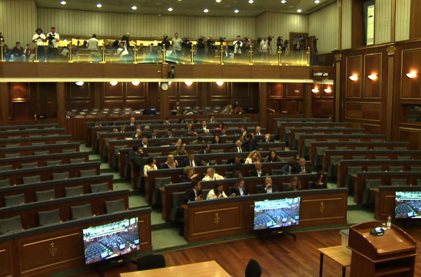  Komisioni konstaton: Rushiti dhe Hoxha i plotësojnë kushtet për Presidente, Haxhiu thirrje opozitës për pjesëmarrje