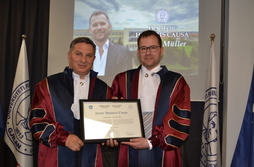 Universiteti Publik “Kadri Zeka” nderon Daniel Müller me titullin “Doctor Honoris Causa”