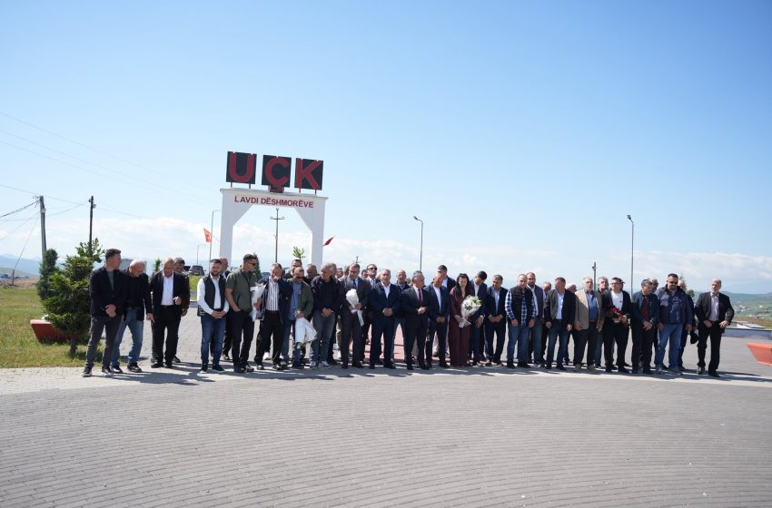  Homazhe në Ditën e Dëshmorëve në Gjilan – nderohet sakrifica e heronjve të Rahovicës
