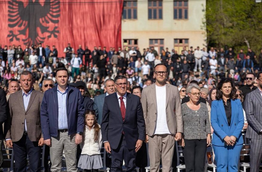  Përmbyllet manifestimi tradicional “Ditët e Agimit” në Zhegër