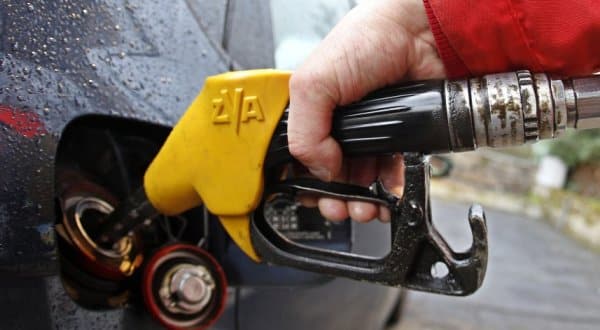  Bie çmimi i naftës në Kosovë, publikohen tarifat e reja të derivateve