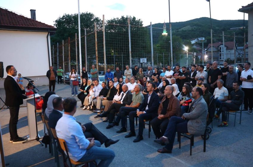  Mireshi priti me entuziazëm kryetarin Alban Hyseni dhe kandidatët e Lëvizjes VETËVENDOSJE!