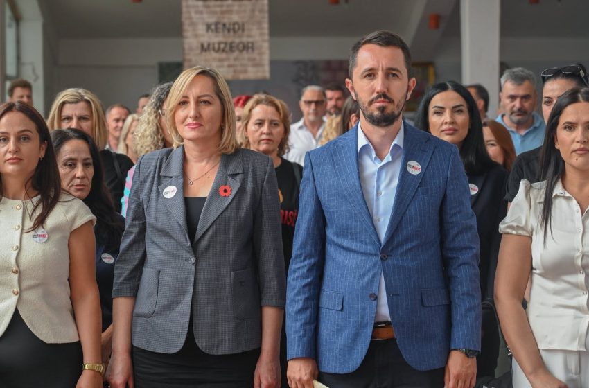  Ekspozita “Gratë në rrugën e lirisë” nderon kontributin e grave në luftën e UÇK-së