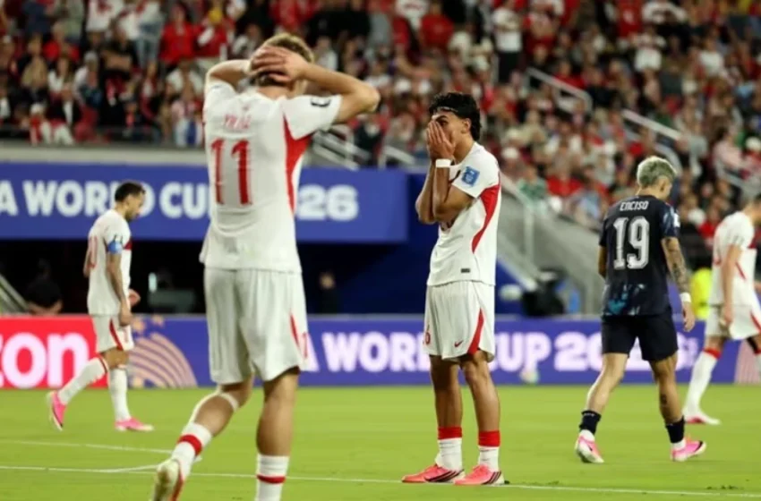  Paraguai eliminon Turqinë nga Kupa e Botës