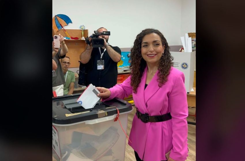  Voton Osmani: Kam optimizëm të madh që sot vota e qytetarëve do ta nxjerrë vendin nga kriza