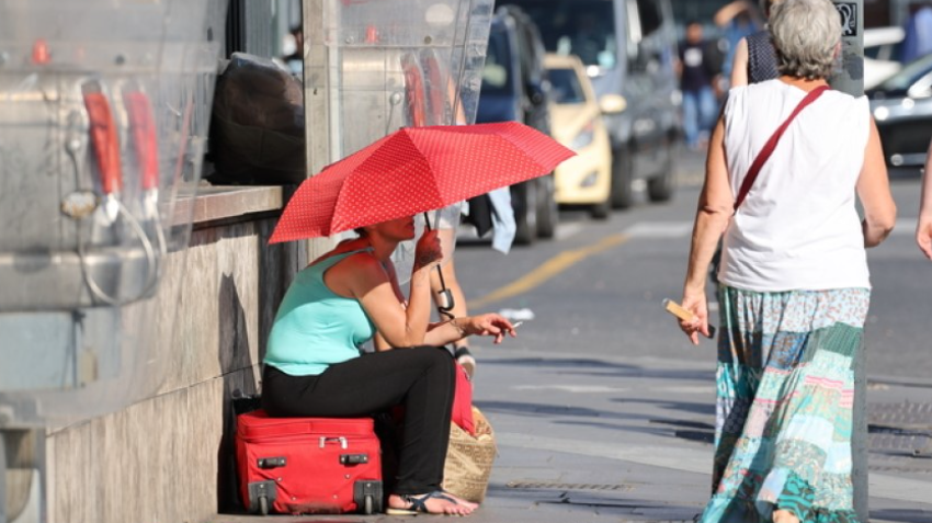  Mbi 10 mijë viktima nga temperaturat ekstreme në Evropë, të moshuarit më të prekur