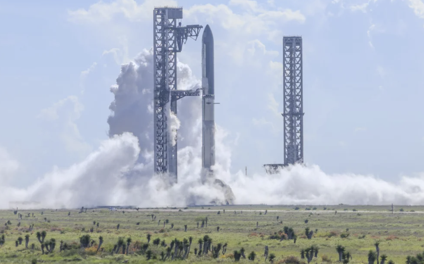  SpaceX drejt një provë historike, Starship përgatitet për fluturimin e 14-të