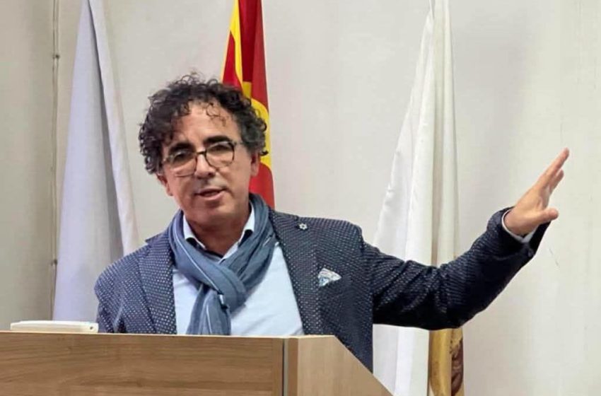  GJILAN / BUJAR SELIMI BËHET DOKTOR SHKENCE, Mbron temën e doktoratës në Universitetin e Shkupit për Dizajn dhe Teknologji të Mobiljeve
