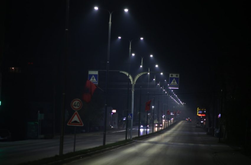  LAJMI I FUNDIT: Tragjike në Gjilan: 60-vjeçarja rrëzohet papritur në rrugë, dërgohet me shenja jete në spital