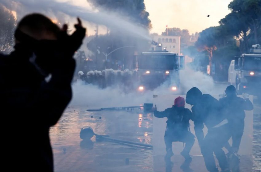  Trazirat në protestat studentëve, Policia e Shtetit nxjerr urdhër urgjent për efektivët